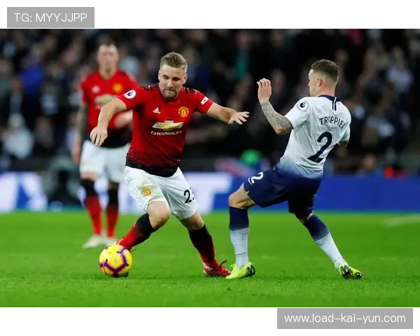 英超中游球队实力接近，保级大战悬念持续至赛季末